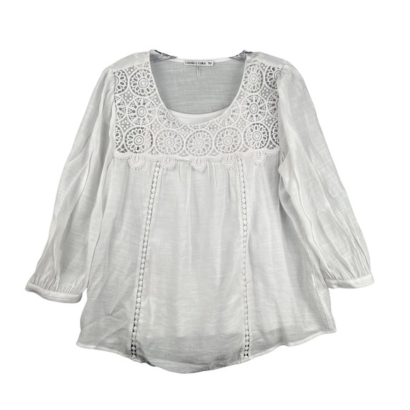 figueroa & flower Tops - Figueroa & Flower Crochet Trim Blouse Top Size Petite/Medium White Lightweight